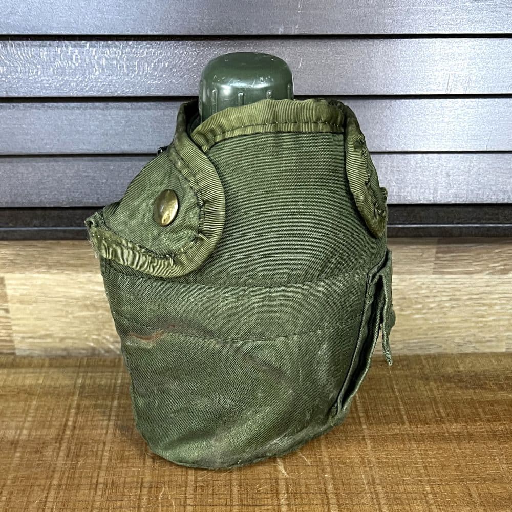 アメリカ軍放出品 水筒 LC-2カバーセット 1QTキャンティーン付き OD