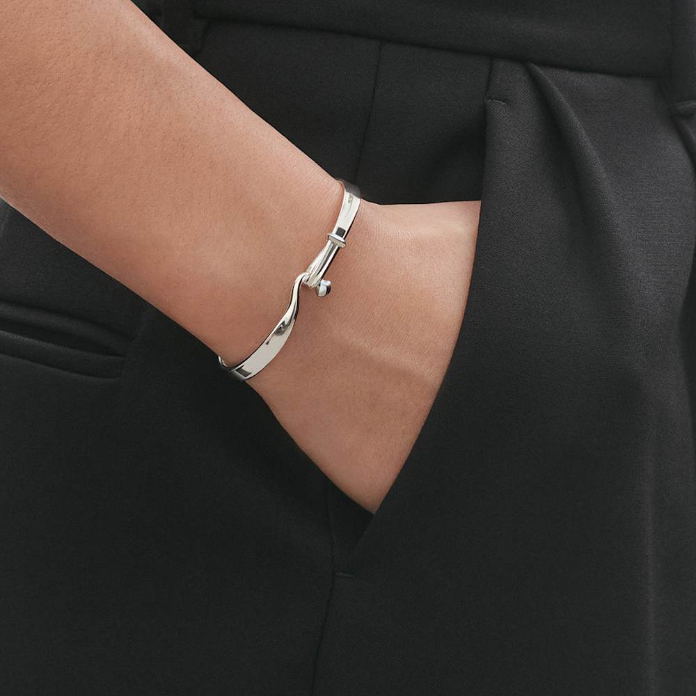 TORUN bangle in sterling silver | Georg Jensen