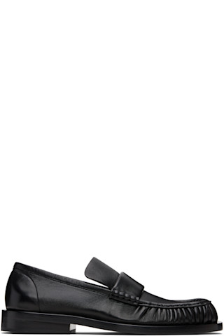 Jil Sanderのブラック スクエアトゥ ローファーがセール中