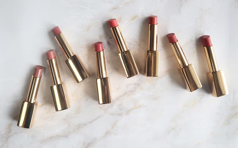 パーソナルカラー別に全色レビュー シャネルの「ルージュ アリュール