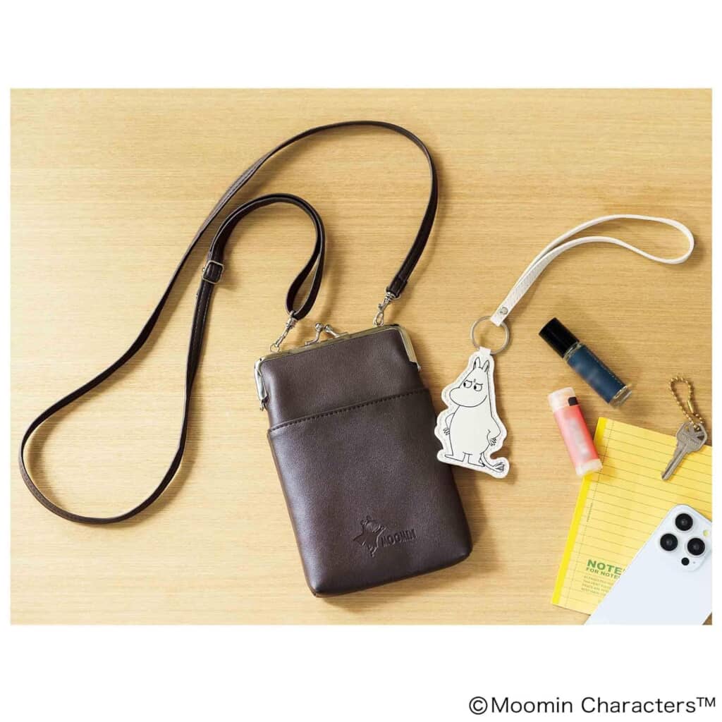 付録はムーミンのがま口スマホショルダー！ 『リンネル』2025年12月号