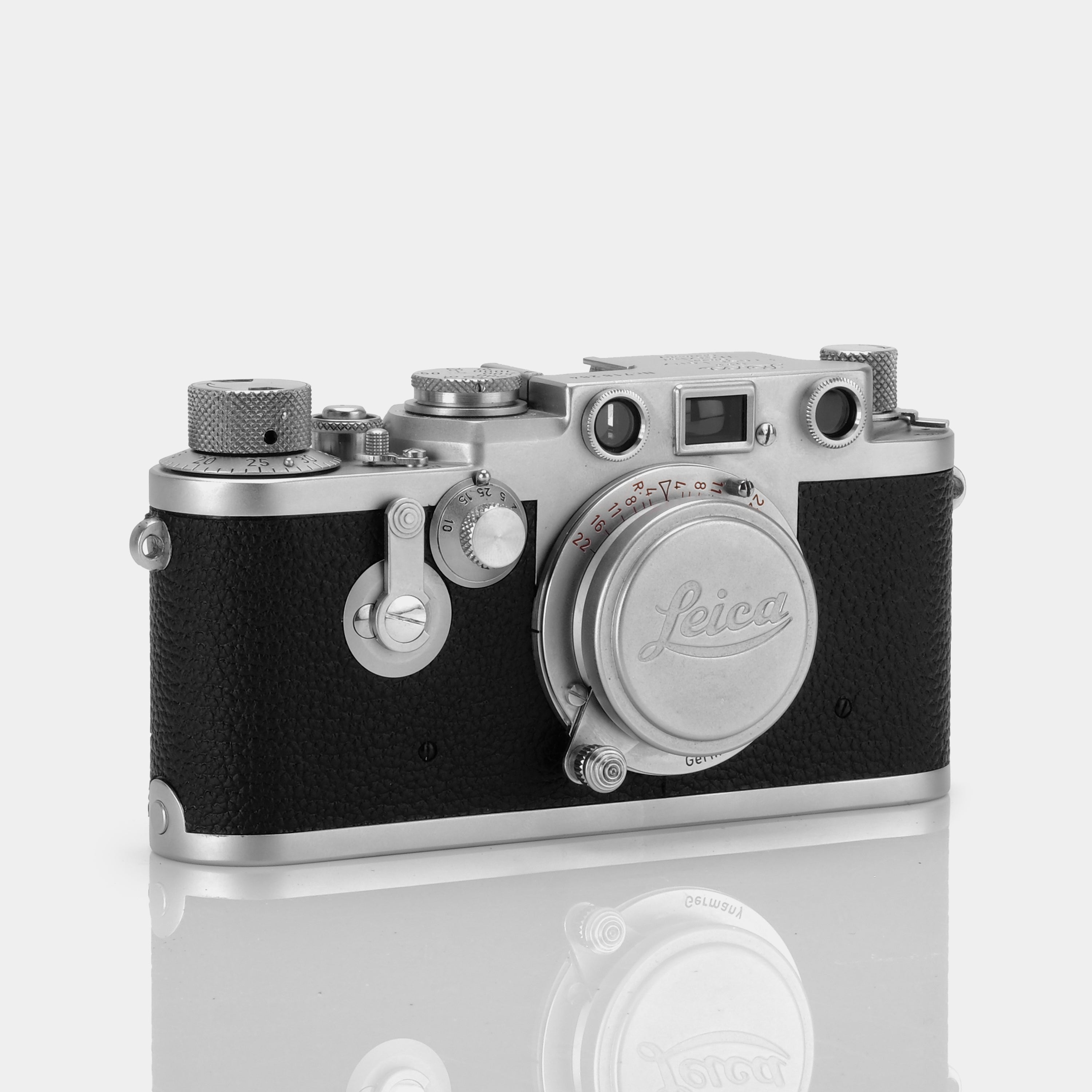 Leica IIIF RD/ST 35mm Rangefinder Film Camera With Lenses and Accessor