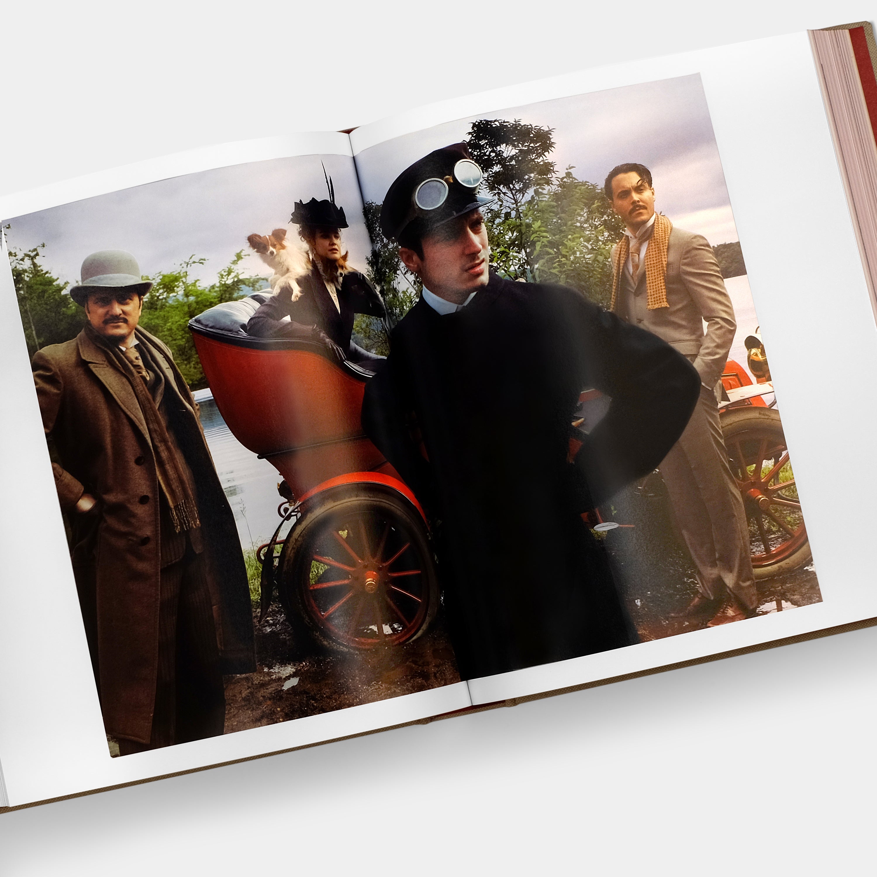 Annie Leibovitz: Wonderland Phaidon Book