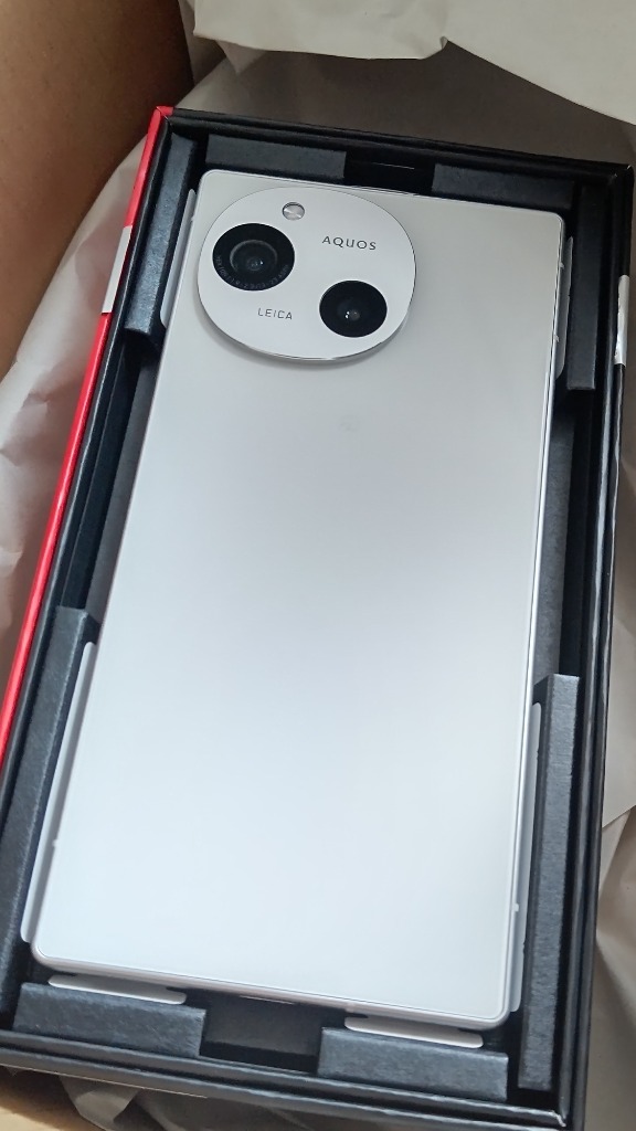 シャープ SHARP AQUOS R9 SH-M28 WH ホワイト 6.5型 12GB/256GB SIM