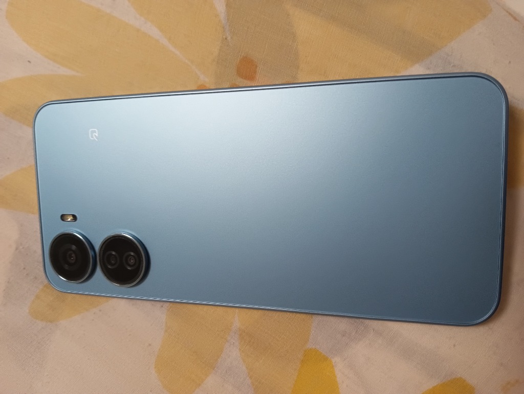 ZTE Libero 5G IV A302ZT 6.6インチ メモリー4GB ストレージ128GB