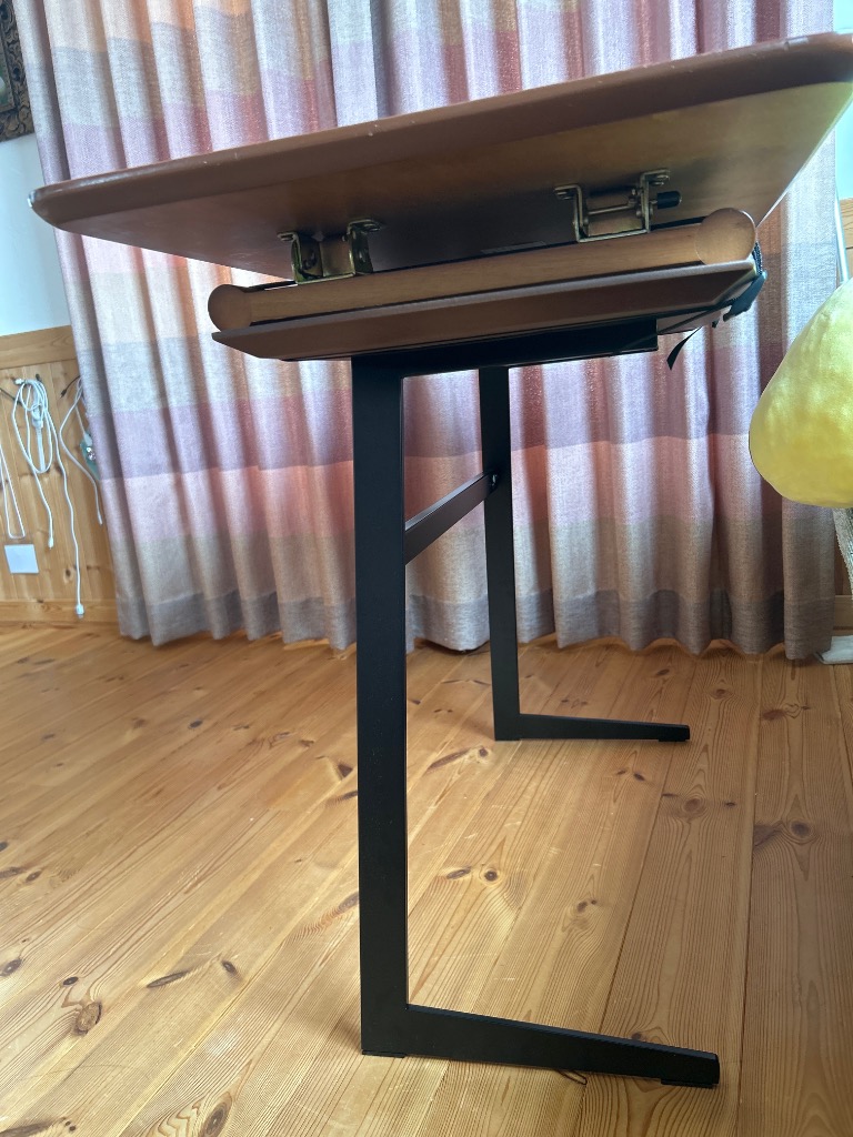 ニトリ（NITORI） 木目が美しいウォールナット天板 サイドテーブル(N