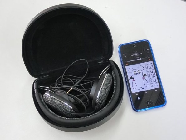 Bowers & Wilkins P3 Mobile Hi-Fi HeadPhones [ブラック] レビュー