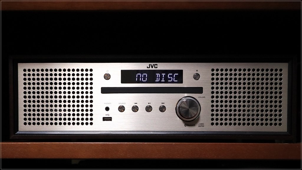 高齢の父のダイニング用として』 JVC NX-W30 えうえうのパパさんの