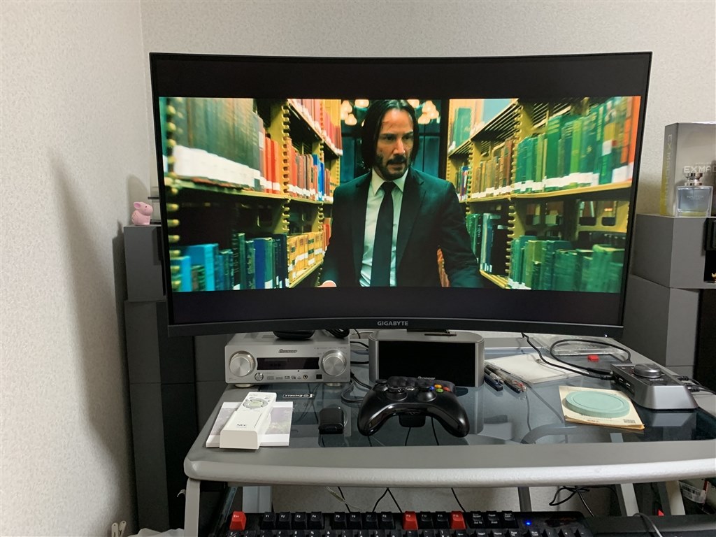 初の湾曲ディスプレイ！』 GIGABYTE G32QC [31.5インチ] なゆひさんの