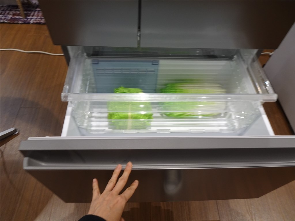 高さ175センチタイプのパナソニックの真ん中野菜室冷蔵庫