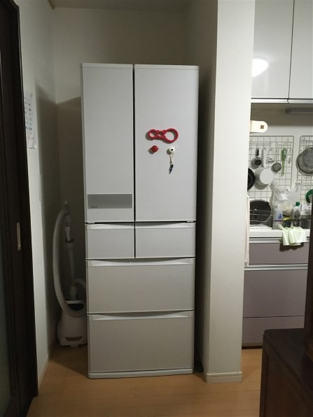 自動製氷で出来る氷の形状について』 三菱電機 置けるスマート大容量