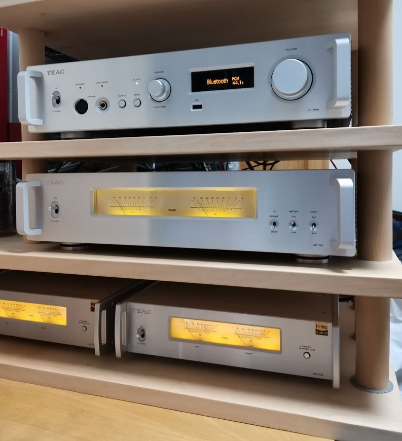 バイアンプ接続がおススメです』 TEAC AP-505-S [シルバー] 野場さんの