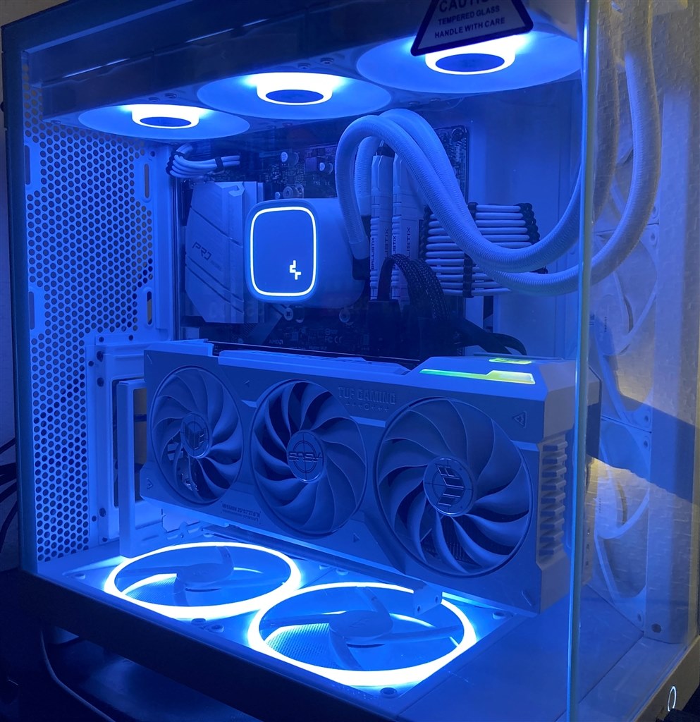 コスパに優れる一品』 DEEPCOOL LE720 WH R-LE720-WHAMMN-G-1