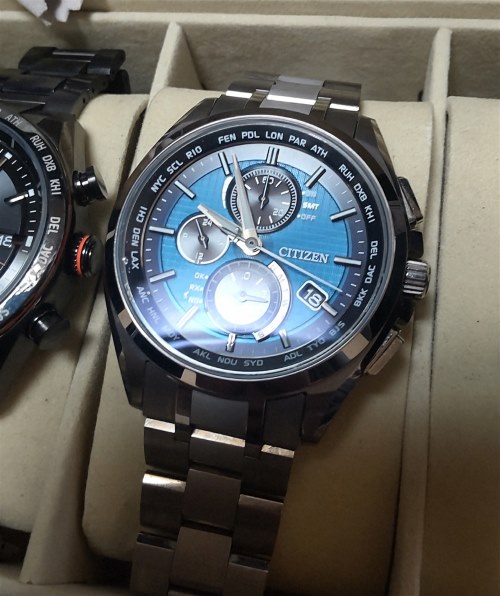 シチズン アテッサ エコ・ドライブ電波時計 ダイレクトフライト AT8040