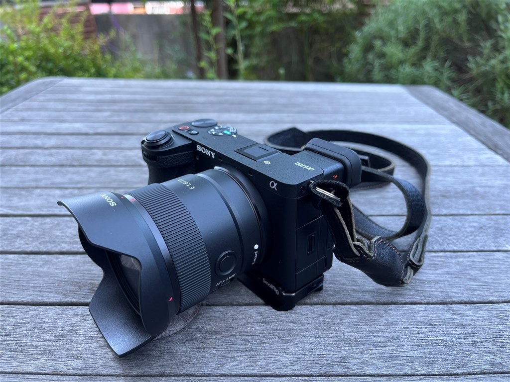 無印レンズとは思えない解像感』 SONY E 11 mm F1.8 SEL11F18 Inoshika