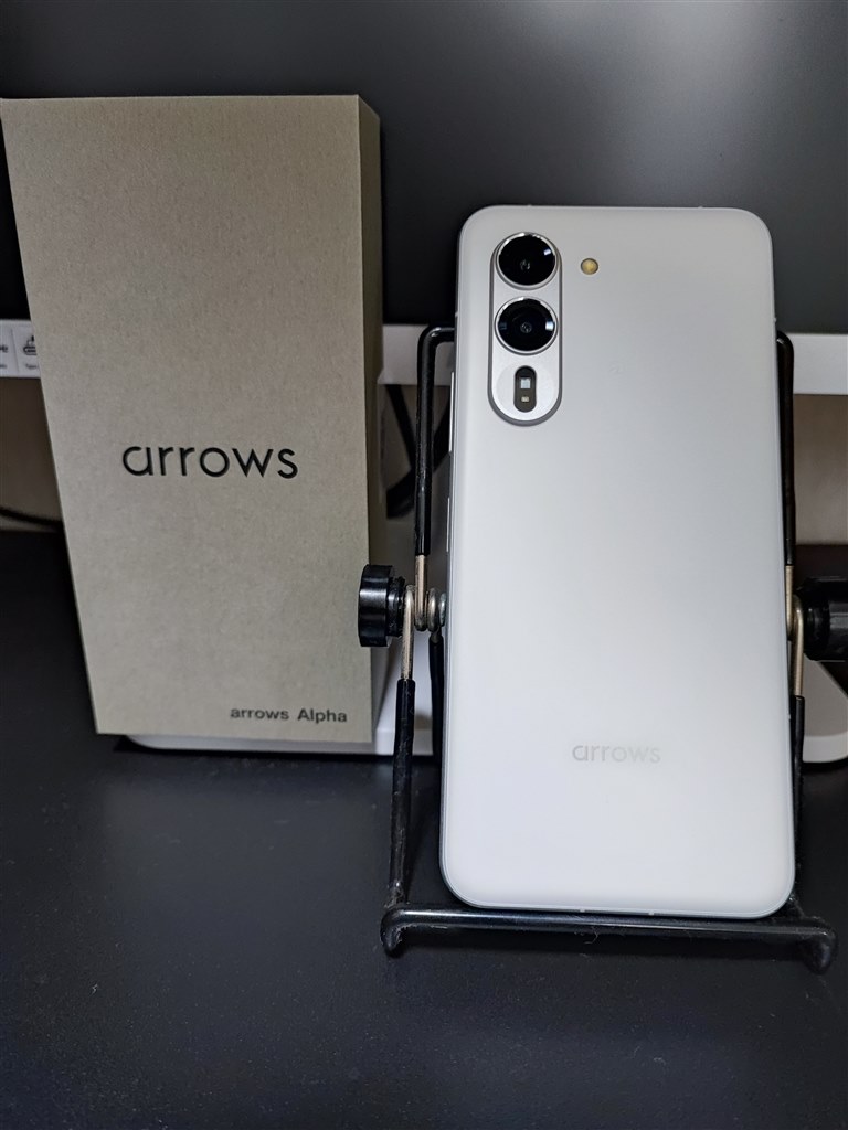 多くを求めなければ良いスマホ』 FCNT arrows Alpha M08 SIMフリー