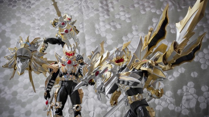 铠甲勇士-光之帝皇战龙| Hpoi手办维基