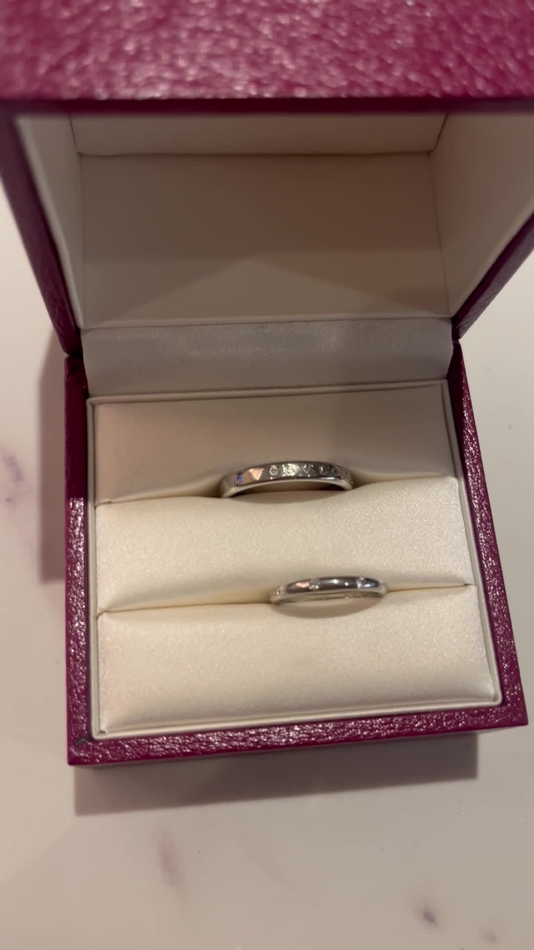 393 BVLGARI セットです 華やかなエンゲージリングに、ブルガリらしい