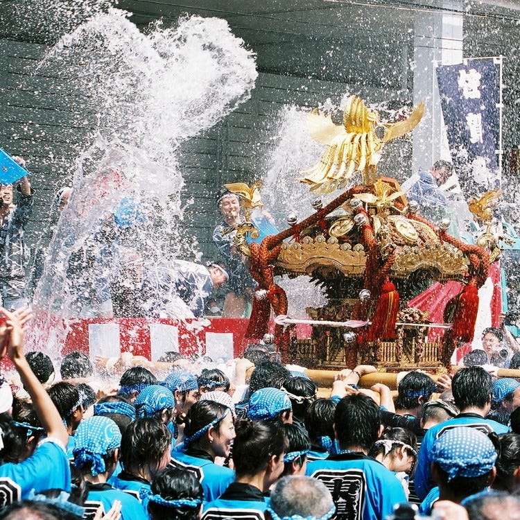 深川八幡祭り（水掛け祭り） (人形町・門前仲町・葛西|祭り) - LIVE