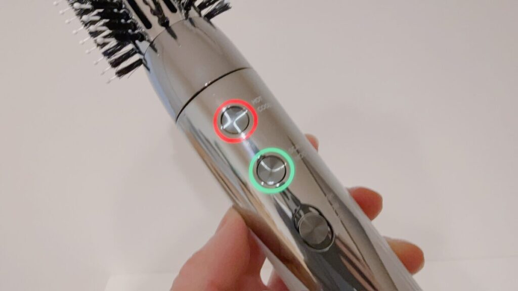 一台三役！リファのリセッターを美容師が口コミ評価！くるくる