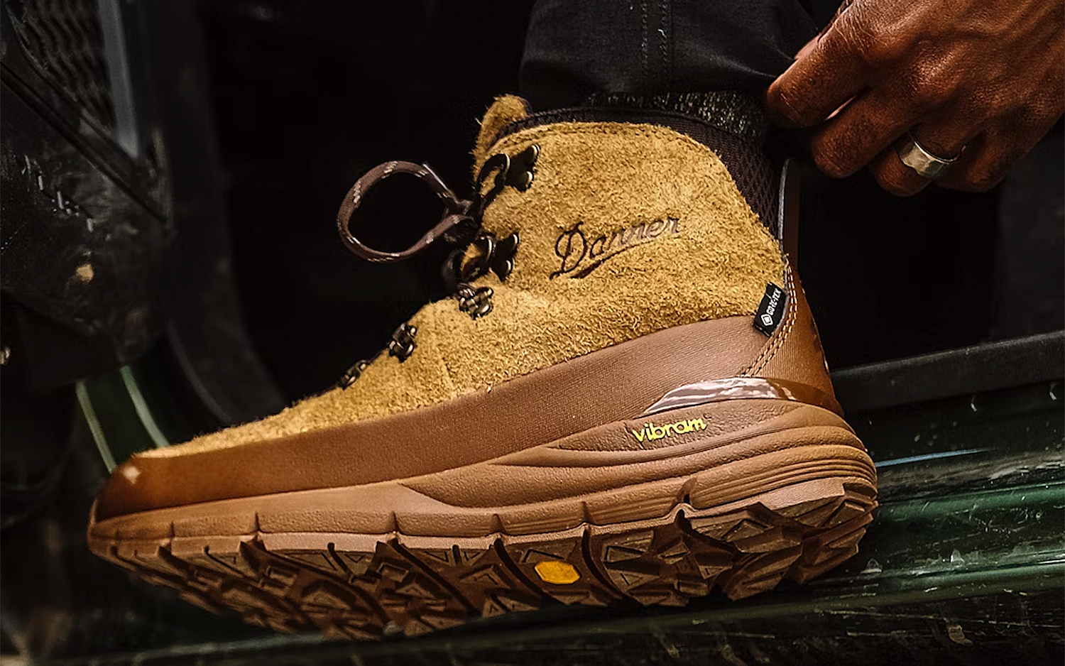Huckberry and Danner Team Up for the Limited-Edition Mountain 600