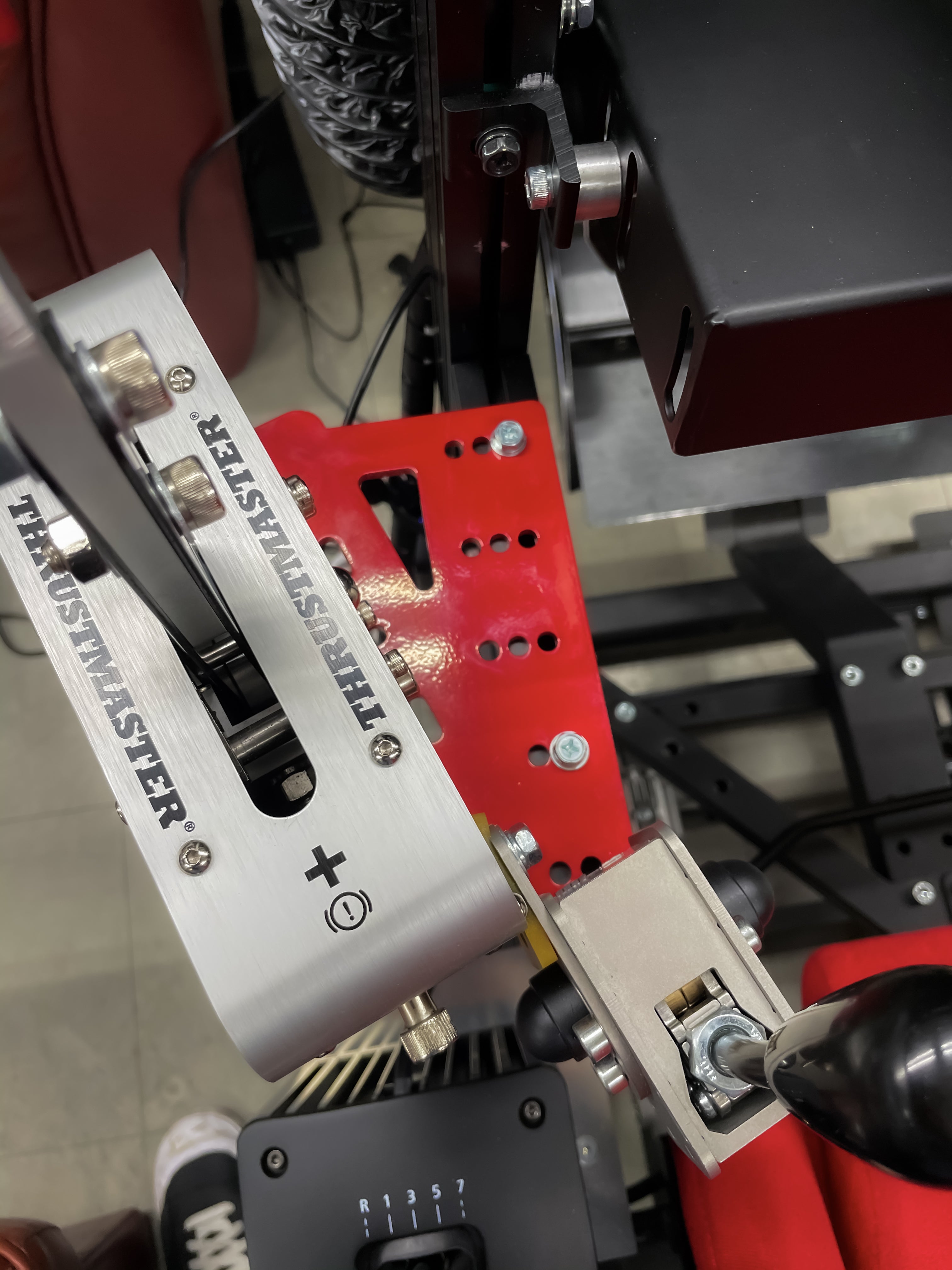 RK-ONLINE：SIM RACING用ハンドブレーキマウント：レッド：FANATEC