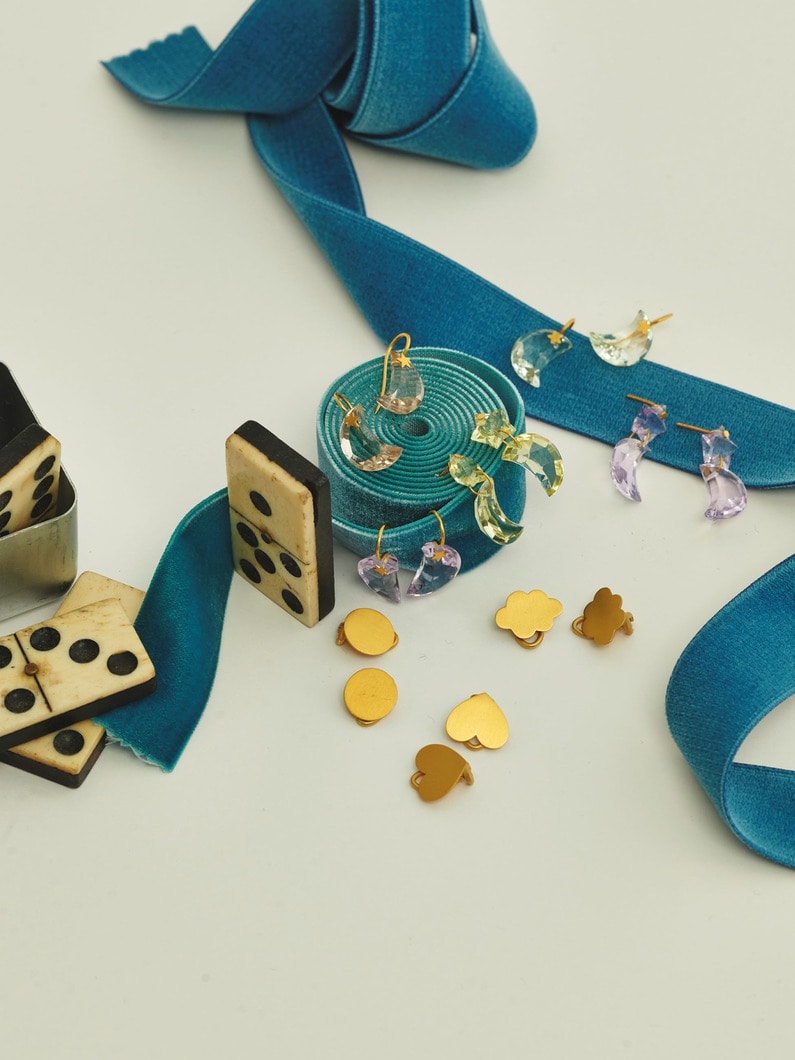 ムーン ピアス（アメジスト）｜Marie-Hélène de Taillac(マリー