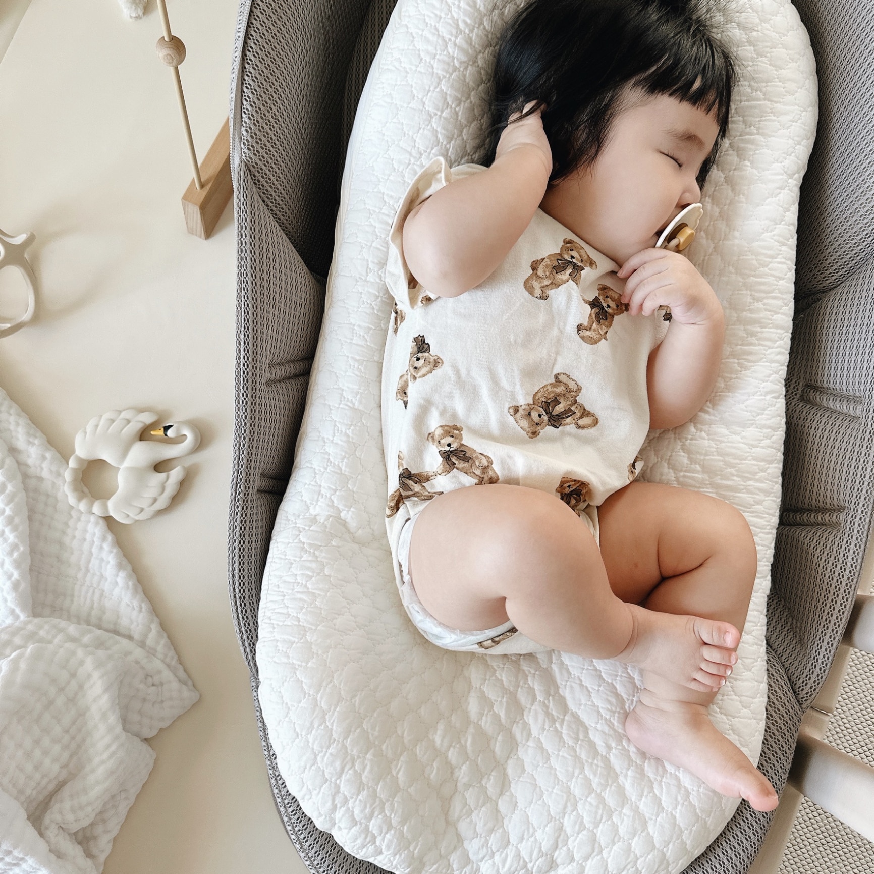 キッズデザイン賞！ ネオママイズム 新生児 折りたたみ ベッドイン