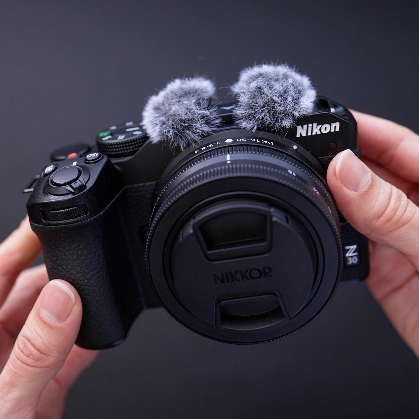 ニコン Z30 ダブルズームキット NIKON ミラーレス一眼カメラ Wi-Fi搭載