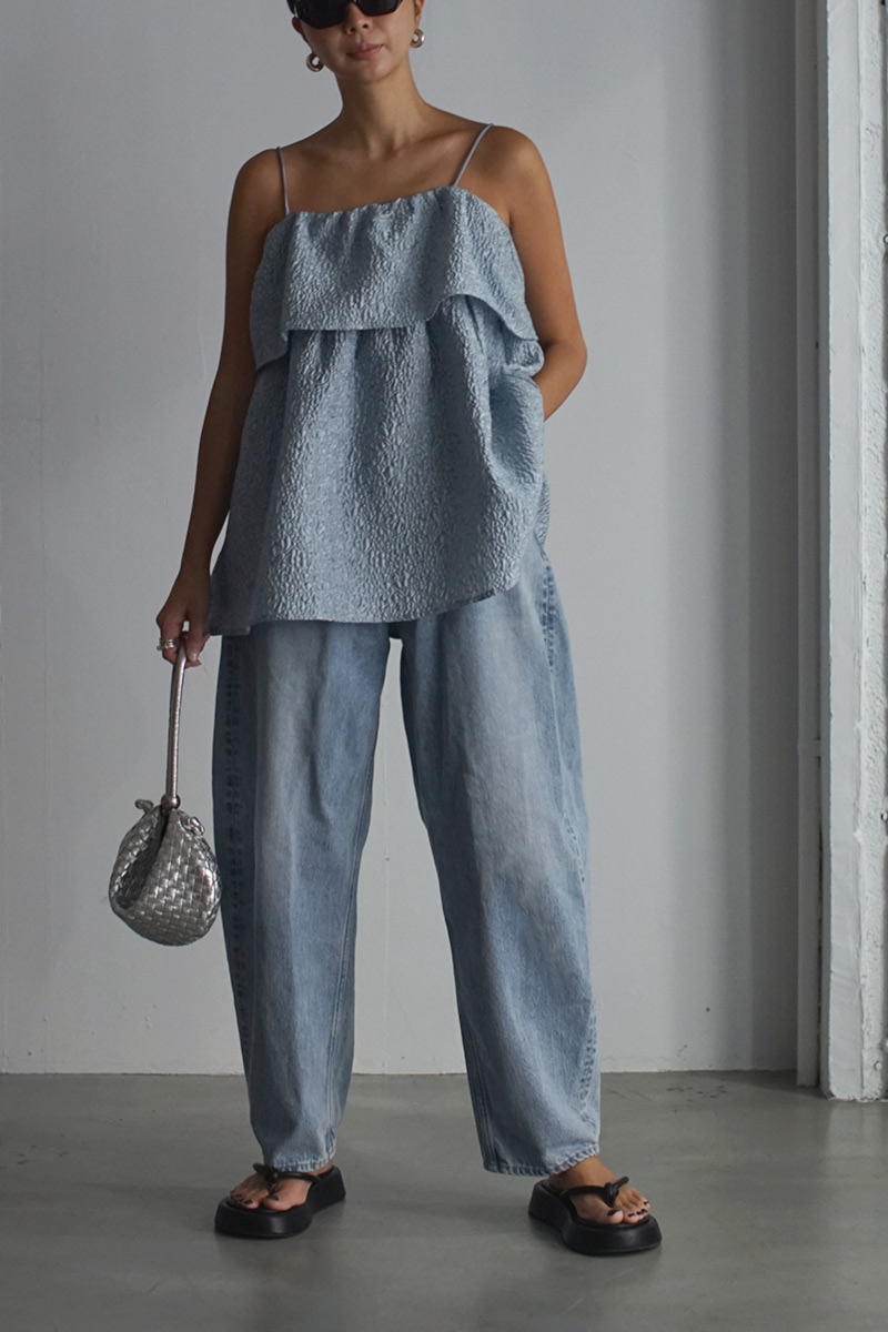 room306 CONTEMPORARY / Volume Embossing Camisole Tops