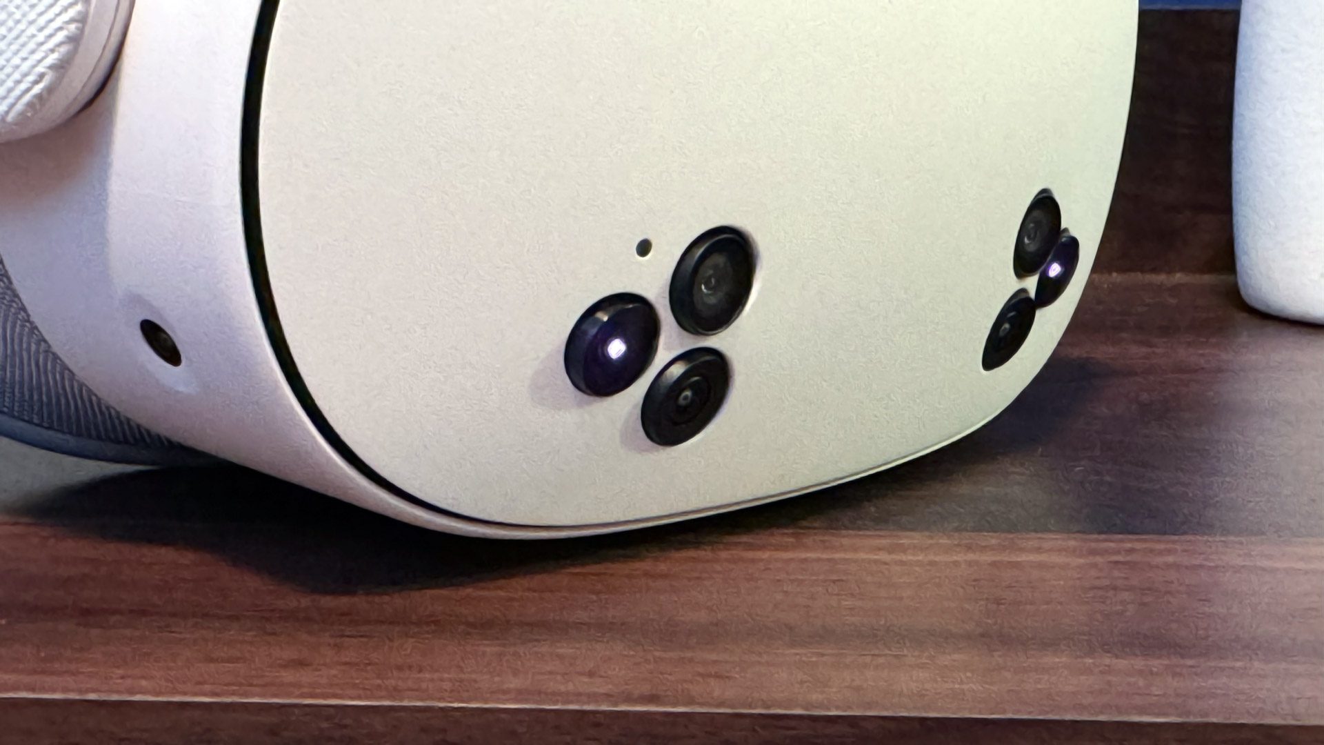 Quest 3S Review – Value That Can't Be Beat, With the Same Rough