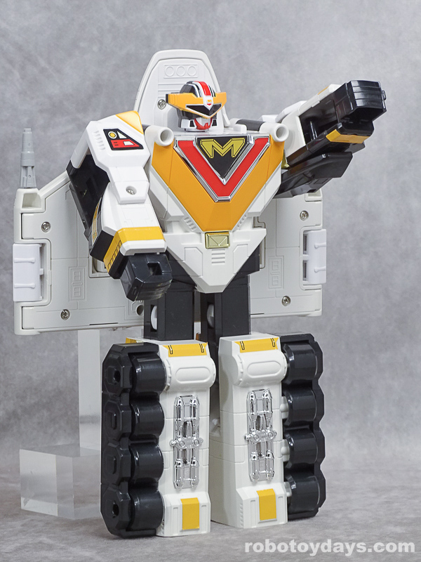 電撃変形 DX メガウインガー (MegaWinger) レビュー | RoboToyDays