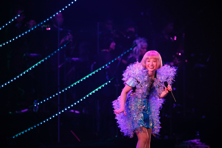 YUKI「この会場の中で私がいちばん幸せ」、15周年ツアーファイナル故郷