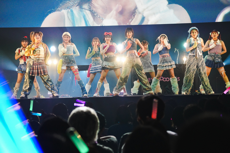 BEYOOOOONDS - COUNTDOWN JAPAN 24/25 ライブ写真＆セットリスト｜音楽