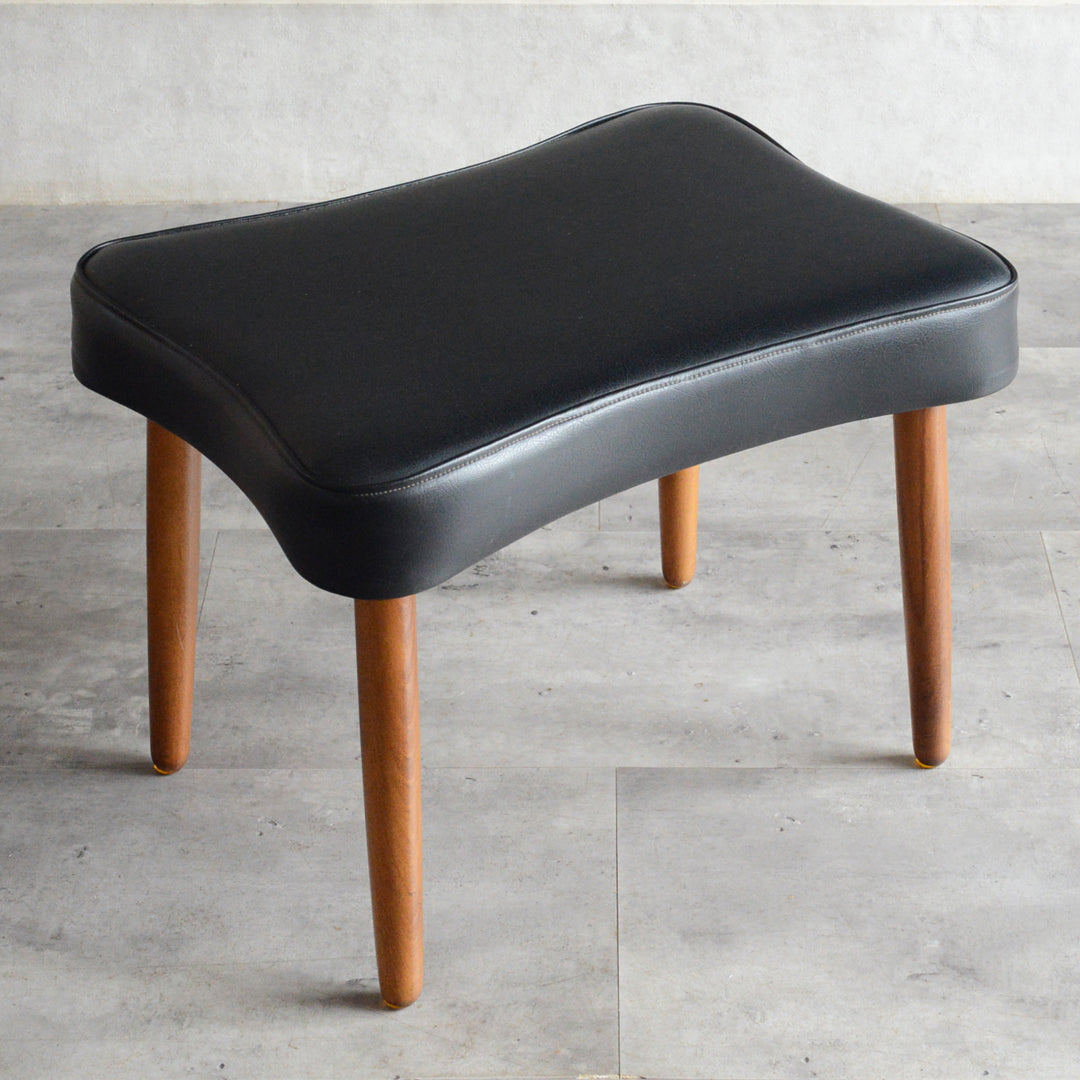 デンマークヴィンテージ オットマン/スツール P-5 – Rowan.inc