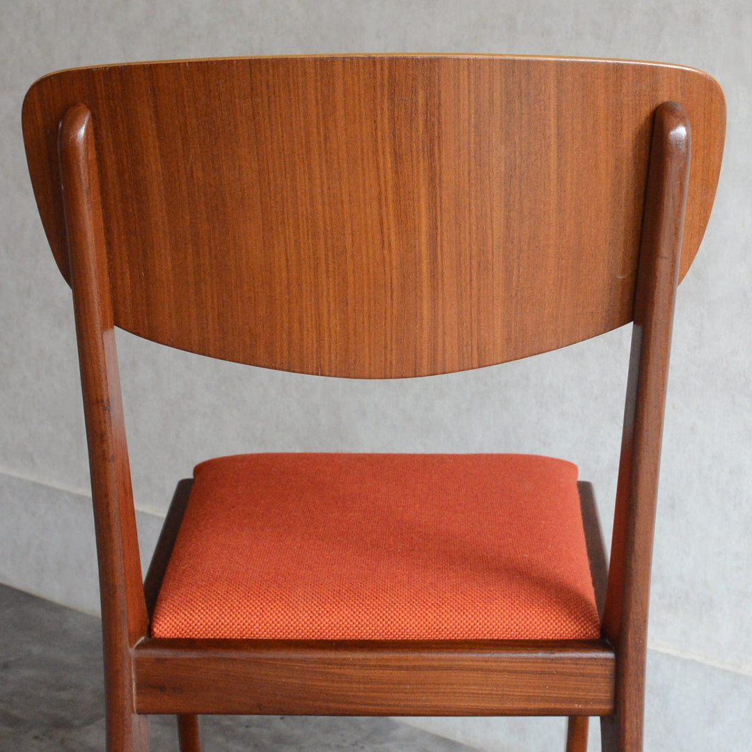 ヴィンテージ ダイニングチェア オレンジ04 – Rowan.inc