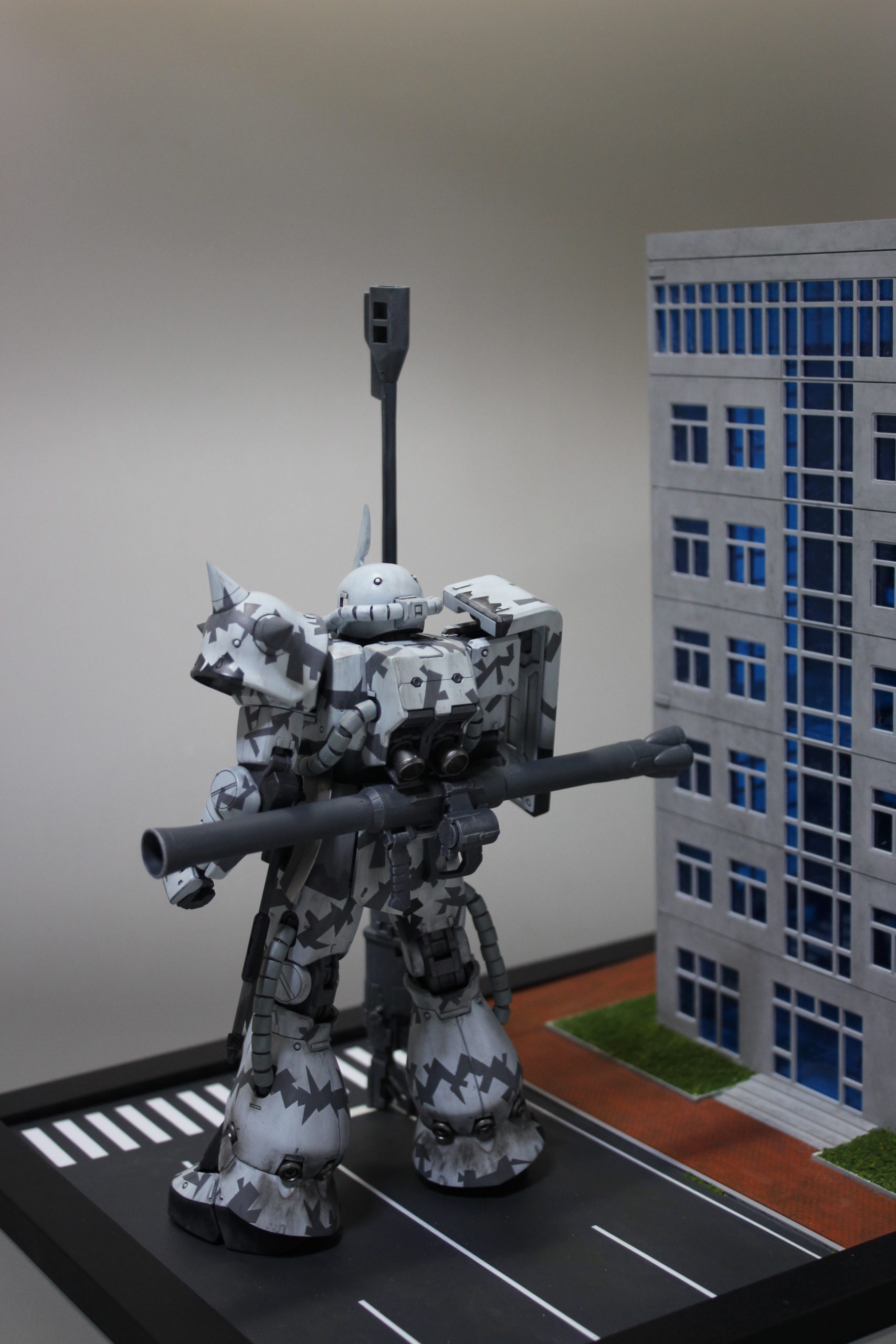 RRM0879 ザクⅡ～スナイパー仕様 by kenken | Real Robot Modelers