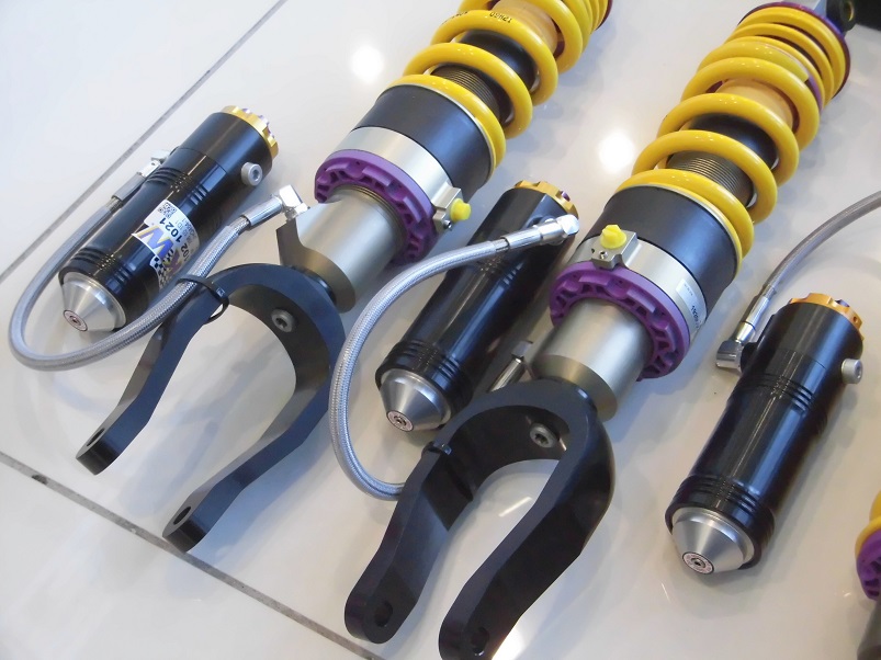 タ*ツ様 アウディR8 純正サスペンション 一台分 タ*ツ様 アウディR8