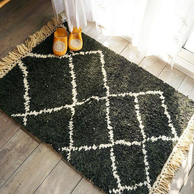 世界に1枚だけ！モロッコ直輸入のウール100％ハンドメイドベニワレン