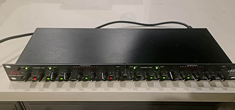 dbx 166XL Stereo Compressor / Limiter / Gate 2000s - Black | Reverb