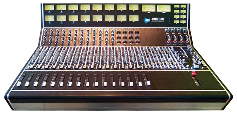 API 1608 16-Channel 8-Bus Recording Console (Loaded, 12x 550A | Reverb