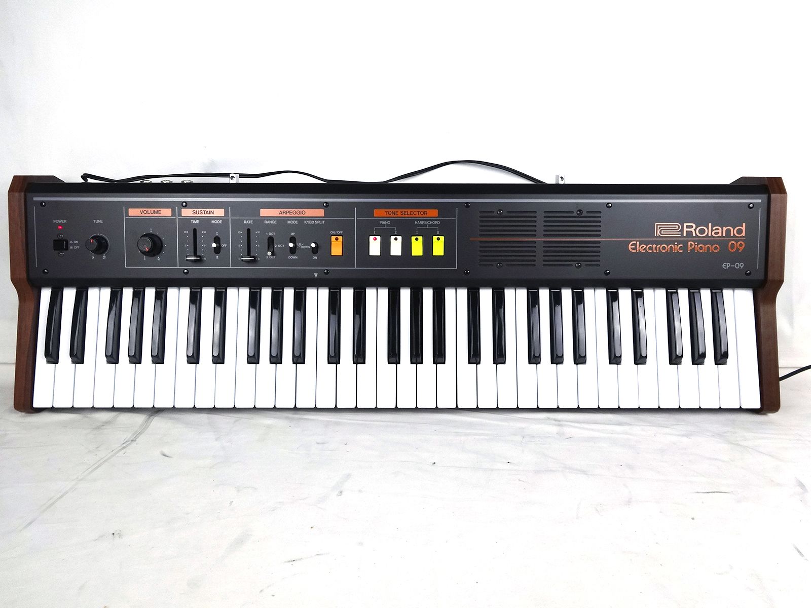 Roland EP-09 61-Key Electronic Piano | Reverb