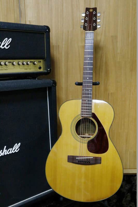 Vintage 1970's made Acoustic Guitar Yamaha FG-130 Green Label | Reverb