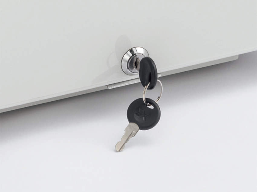 鍵付冷蔵庫 ZER－18K｜総合的理化学機器商社 株式会社三商のEC