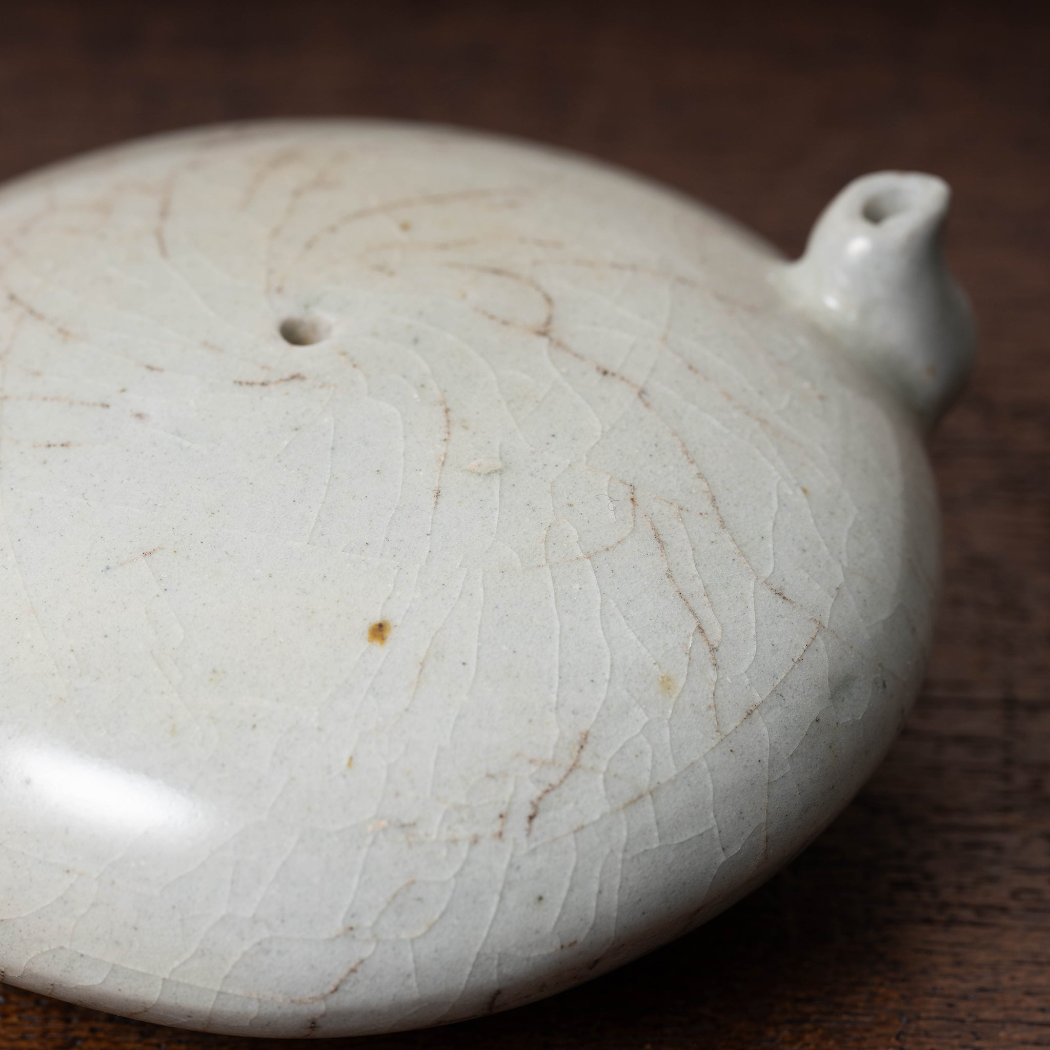 李朝 白磁丸形水滴 – 燦禾 SANKA