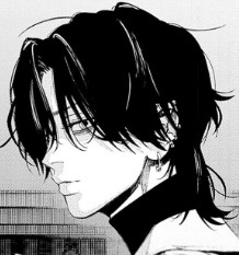 極楽街】夜の正体は？二重人格？身長・年齢など気になるプロフまとめ