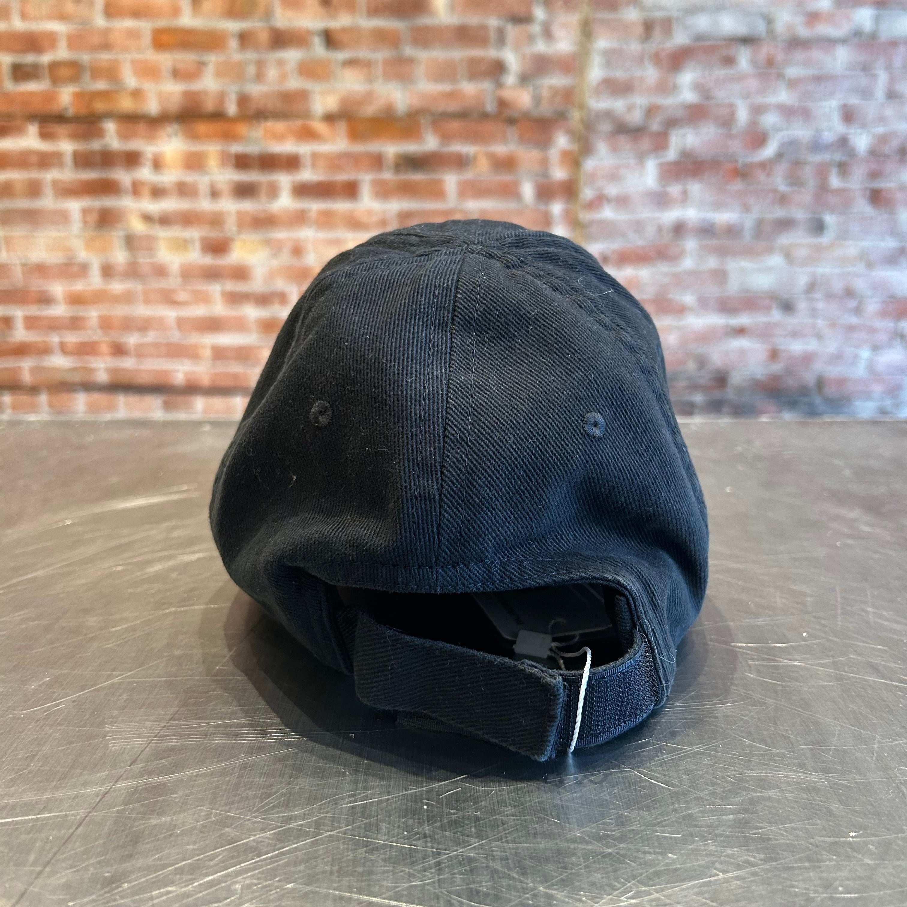 BALENCIAGA SPORT ICON NOTCH CAP 'BLACK' – Sadō Room