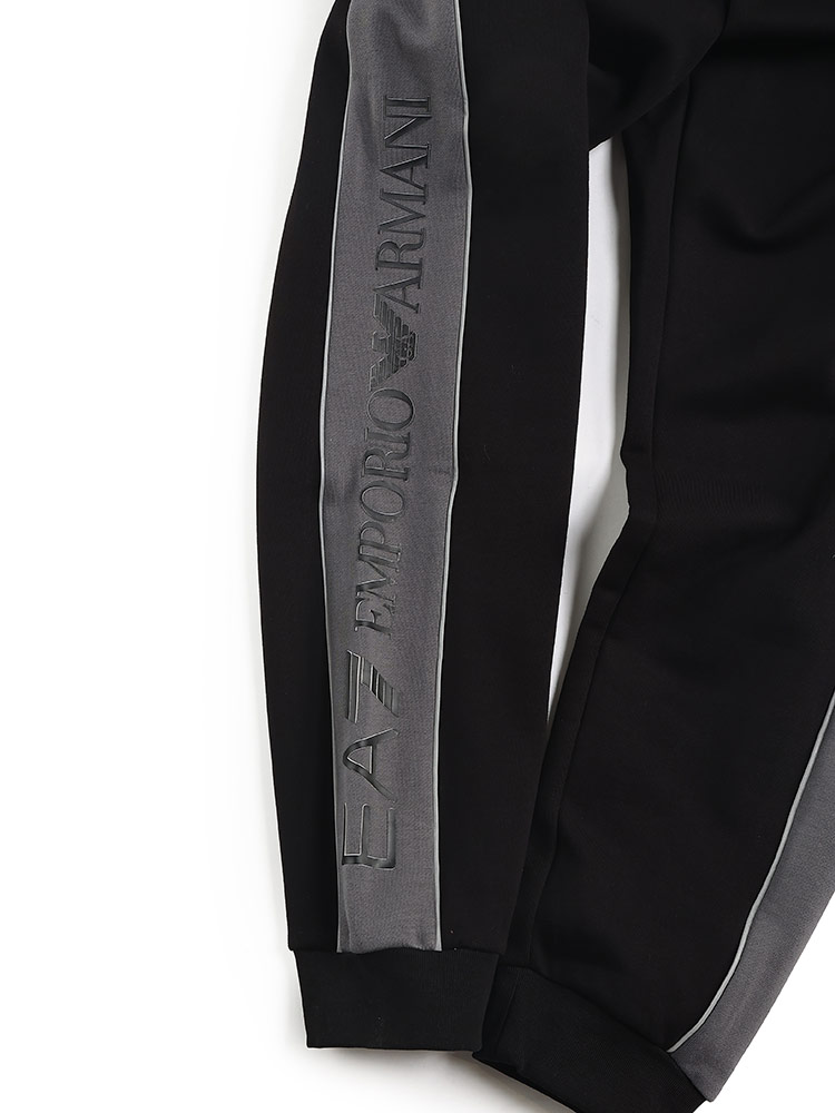 新品】EA7/アルマーニジュニア 裏起毛・スウェットパンツ 8A・8歳 新品