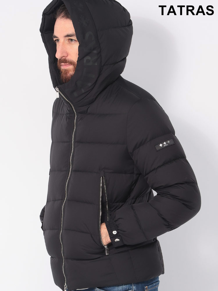 TATRAS (タトラス) フードロゴ マット素材 ショートダウンジャケット