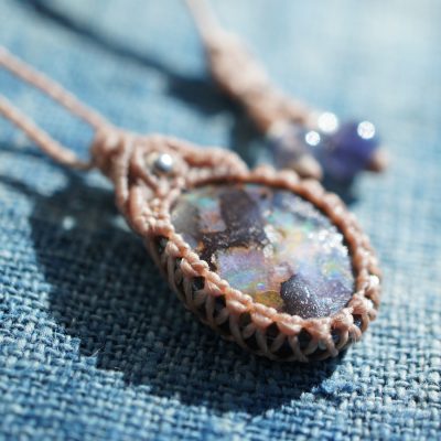 SaligRamaオリジナル☆マクラメ編みボルダーオパールペンダントB